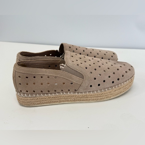 🛍️Taupe suede STEVE MADDEN Widmer Platform espadrilles size 7. - Picture 3 of 8